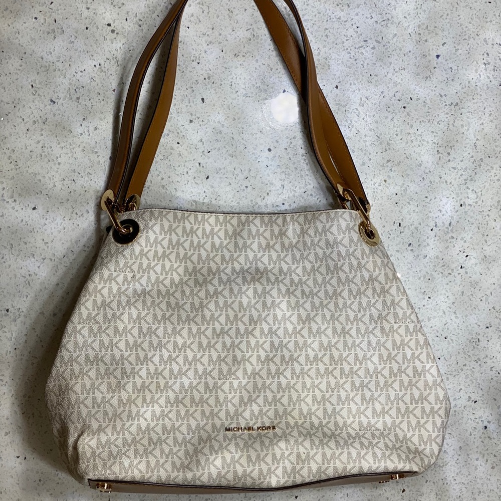 S O L D • MK purse